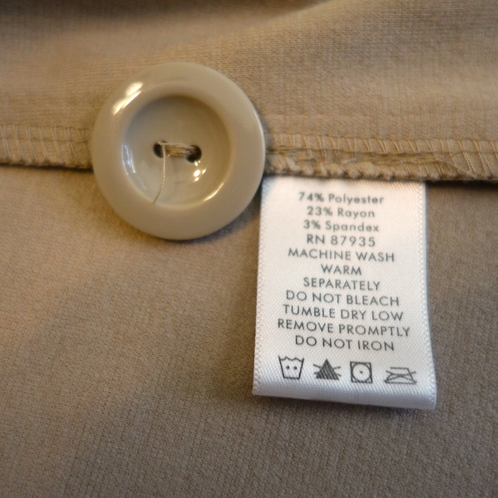 Susan Graver Tan Blazer with ruched sleeves size small - Picture 6 of 6